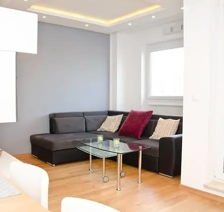Modern & Functional Wwa Warsaw