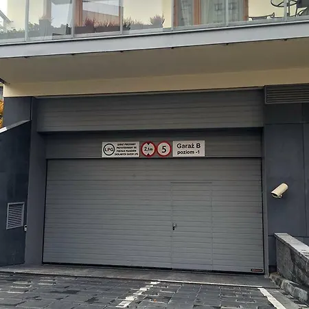 Modern & Functional Wwa Apartment Warsaw