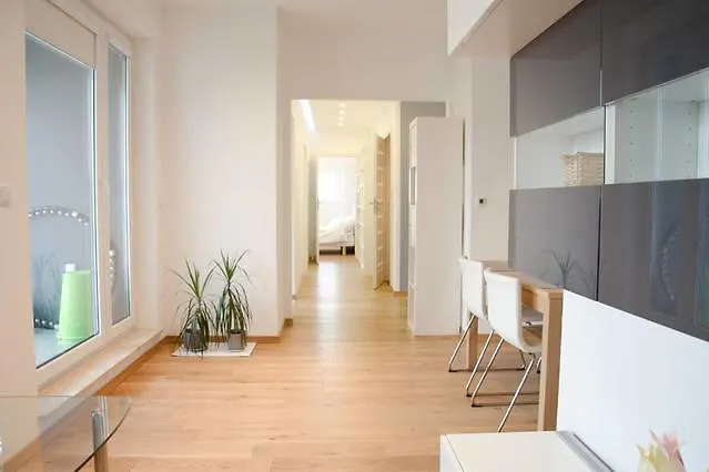 Modern & Functional Wwa Varsavia